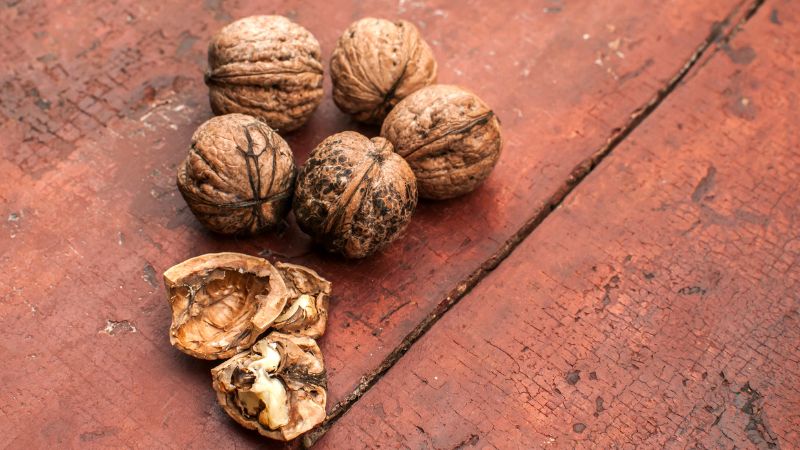 Walnut Shell Powder Benefits for Hair